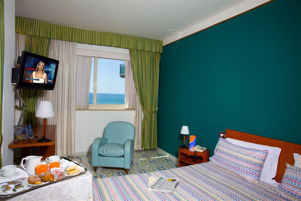 Hotel Mediterranea Hotel&convention Center