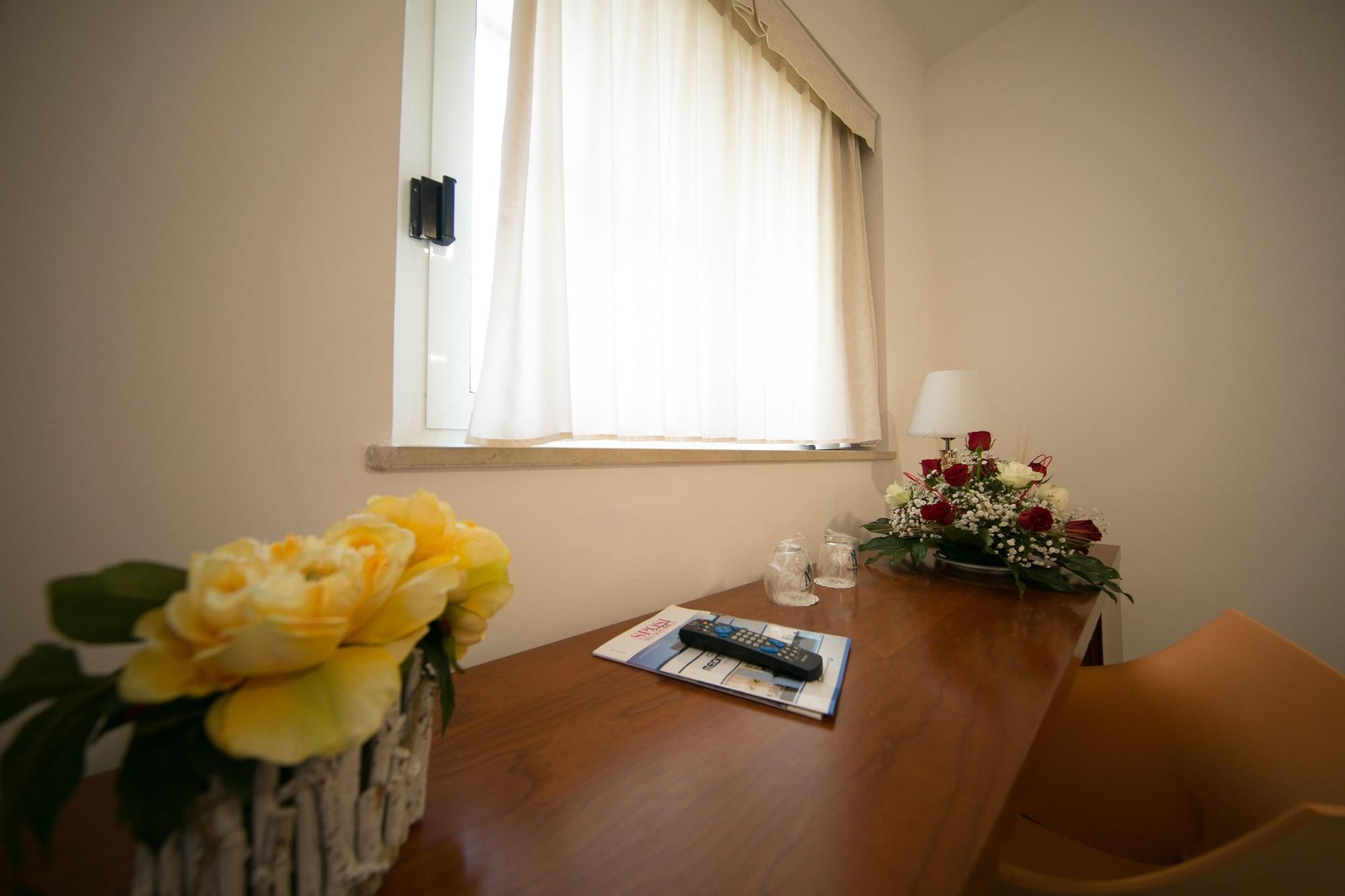 Mediterranea & Convention Center Hotel