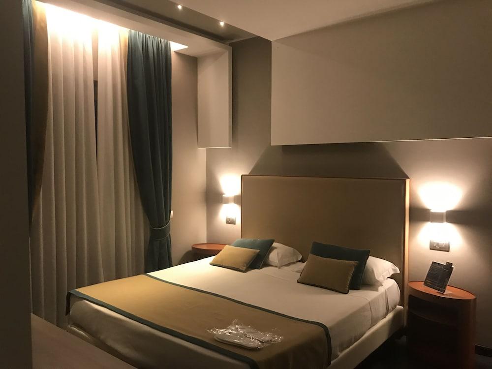 Hotel Mediterranea & Convention Center Salernes