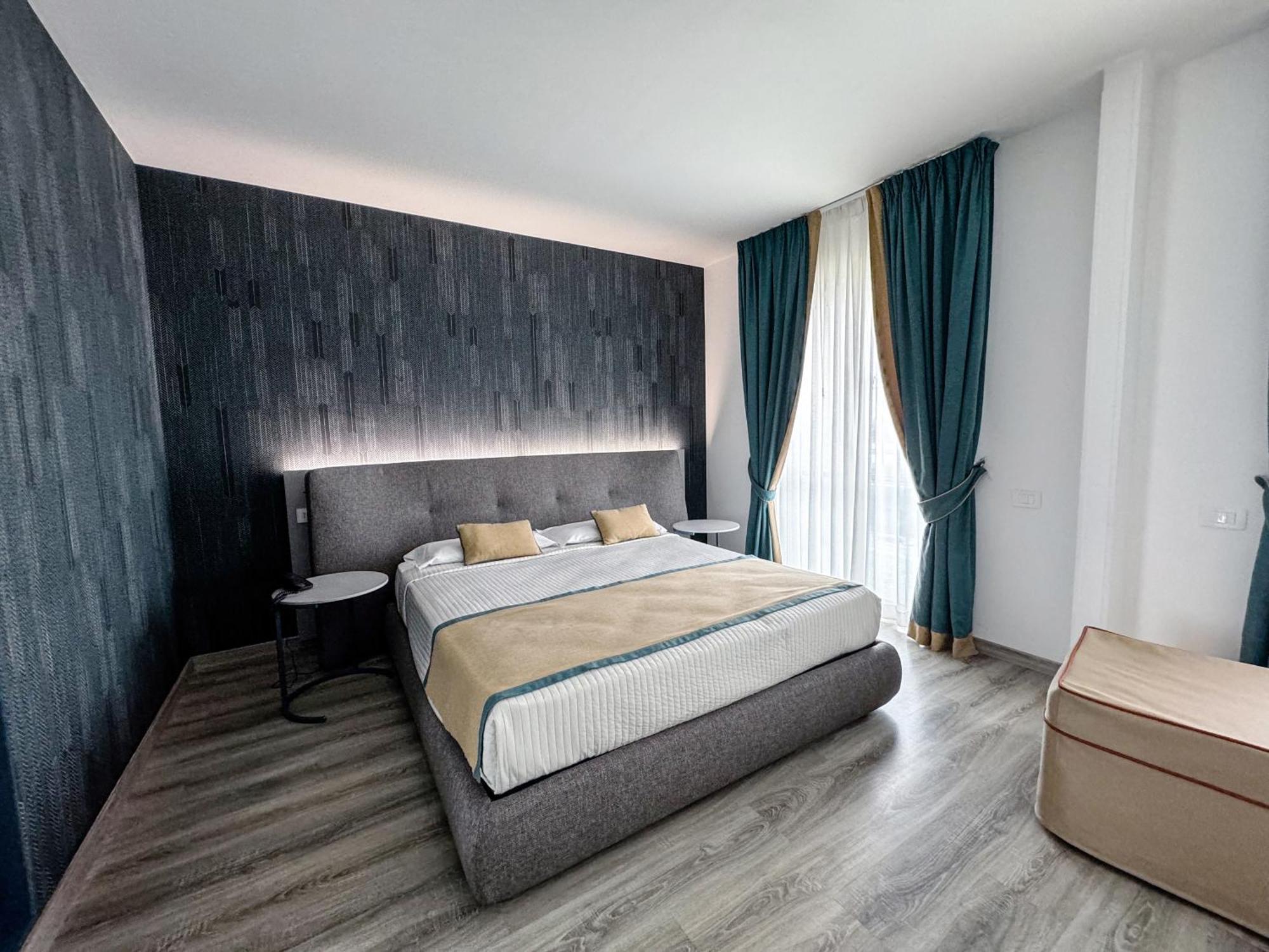 Hotel Mediterranea Hotel&convention Center