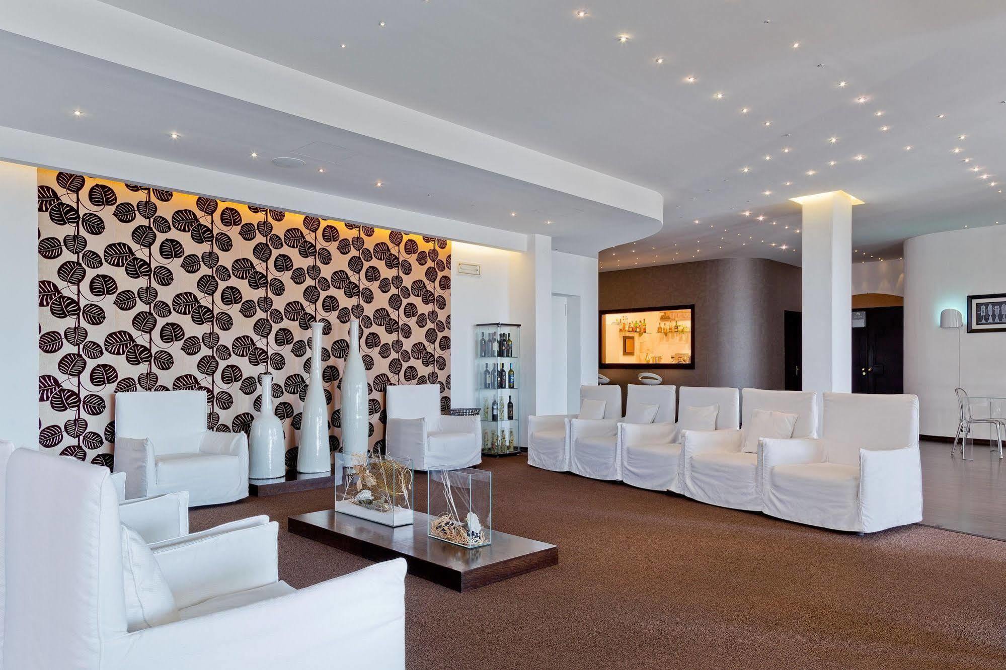 Hotel Mediterranea & Convention Center